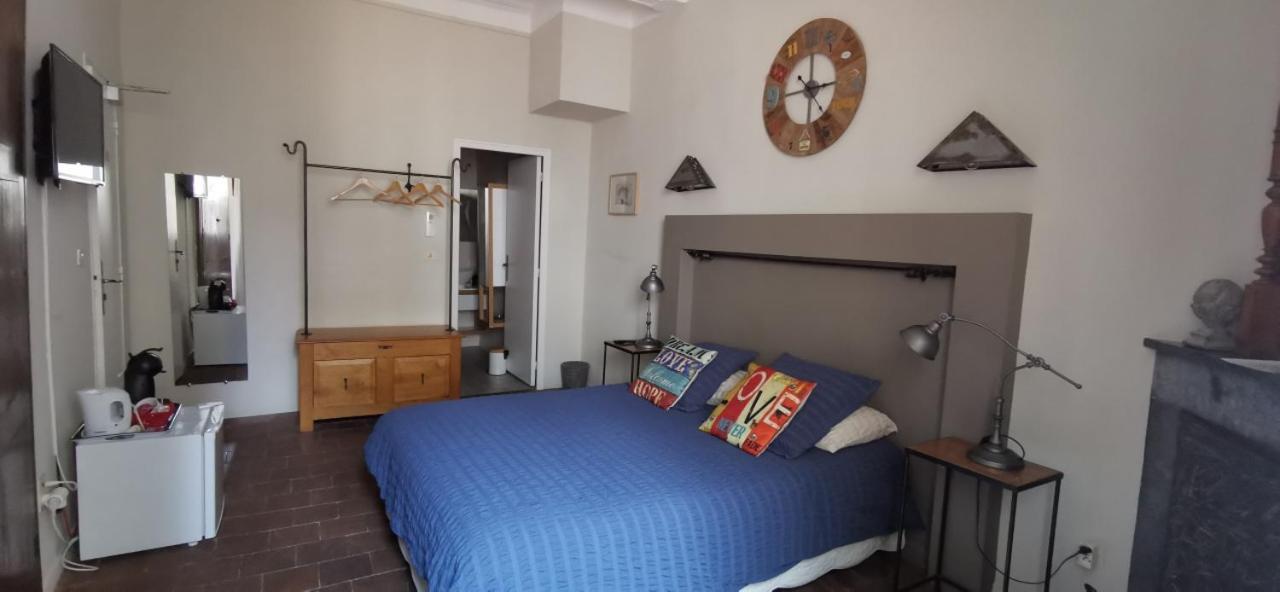 Bed and Breakfast Le Mimosa Saint-Saturnin-de-Lucian Esterno foto
