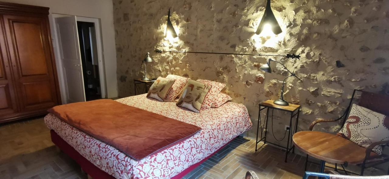 Bed and Breakfast Le Mimosa Saint-Saturnin-de-Lucian Esterno foto